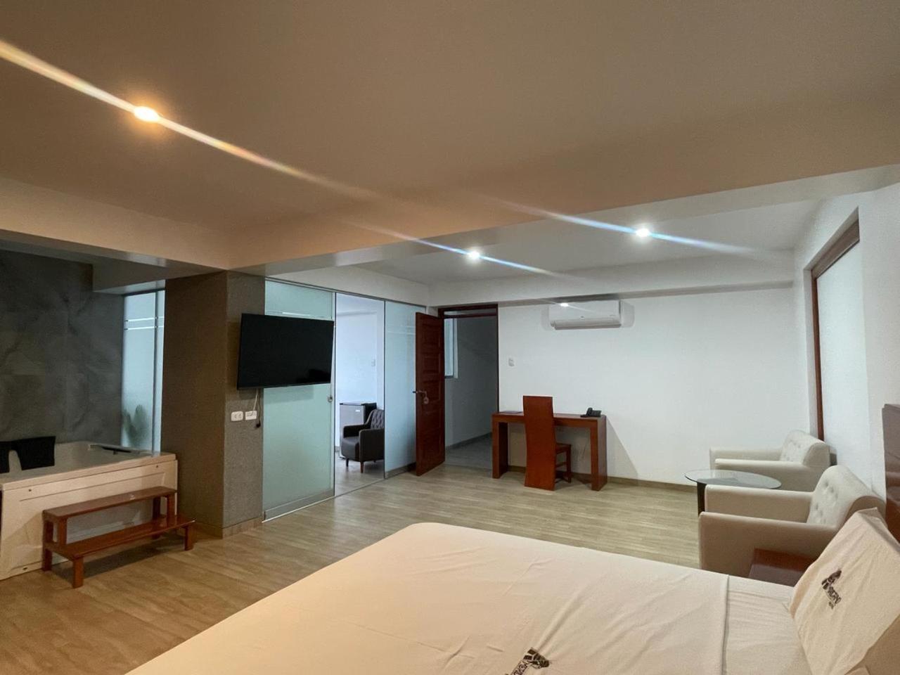 Hotel Americano Jaen Dış mekan fotoğraf
